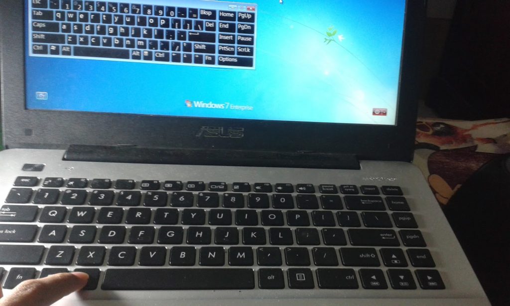 keyboard laptop mencet dobel